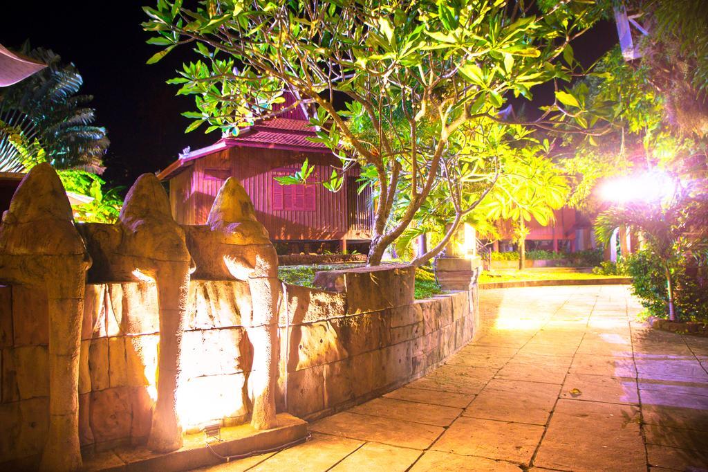 Palm House Boutique Resort Kep Exterior foto